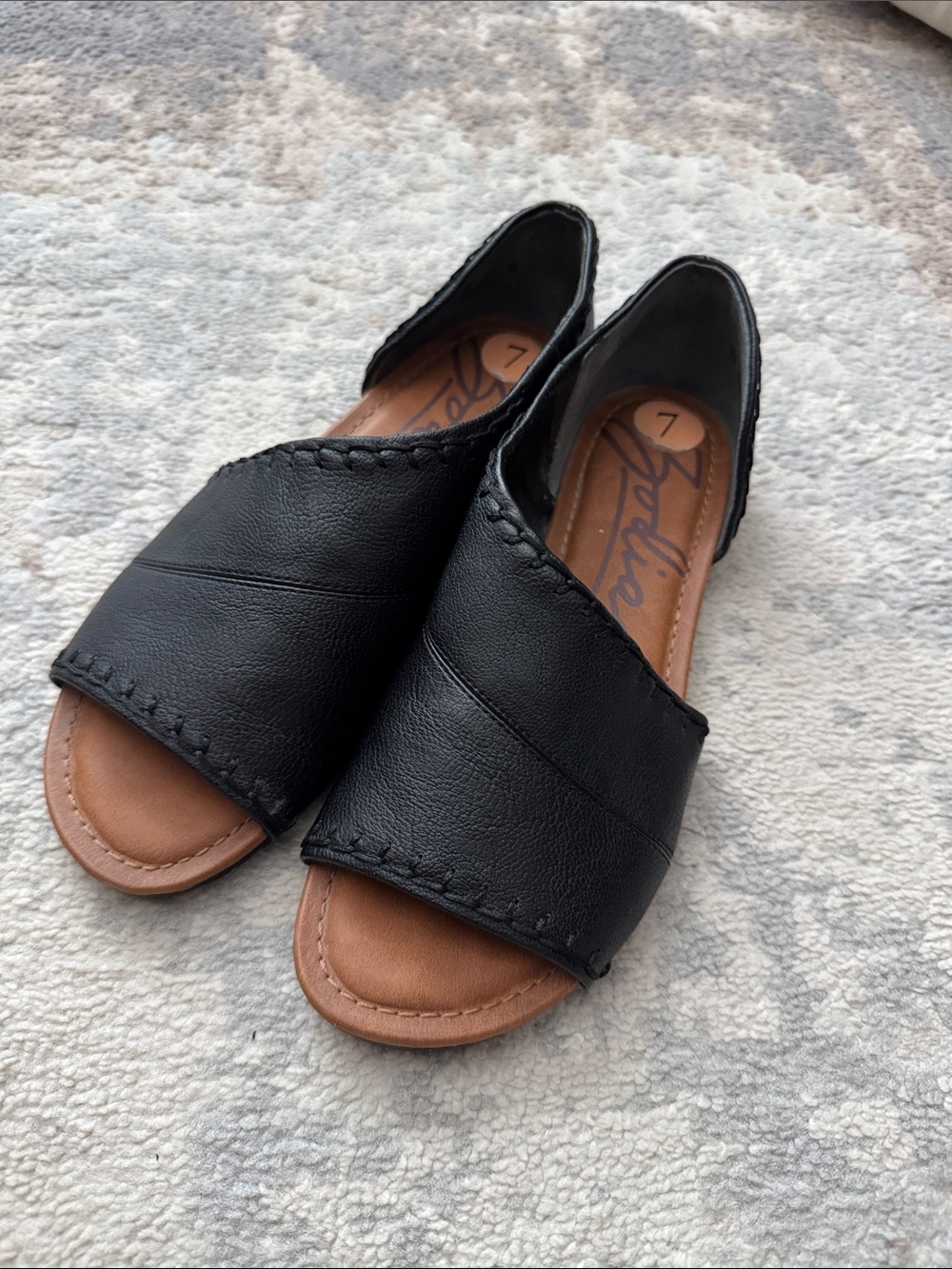 Black Open-Toe Women’s Flats by Zodiac